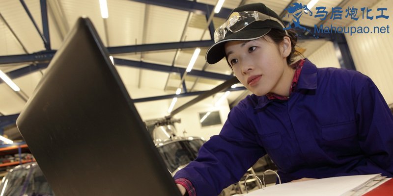 o-WOMAN-ENGINEER-facebook.jpg